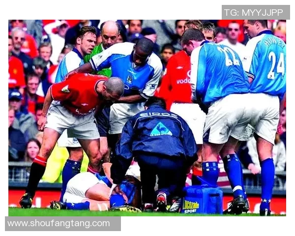 震惊世界的足球明星意外身亡背后的故事与影响解析